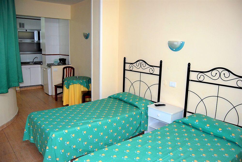 Apartamentos Tinoca Las Palmas de Gran Canaria Exterior photo