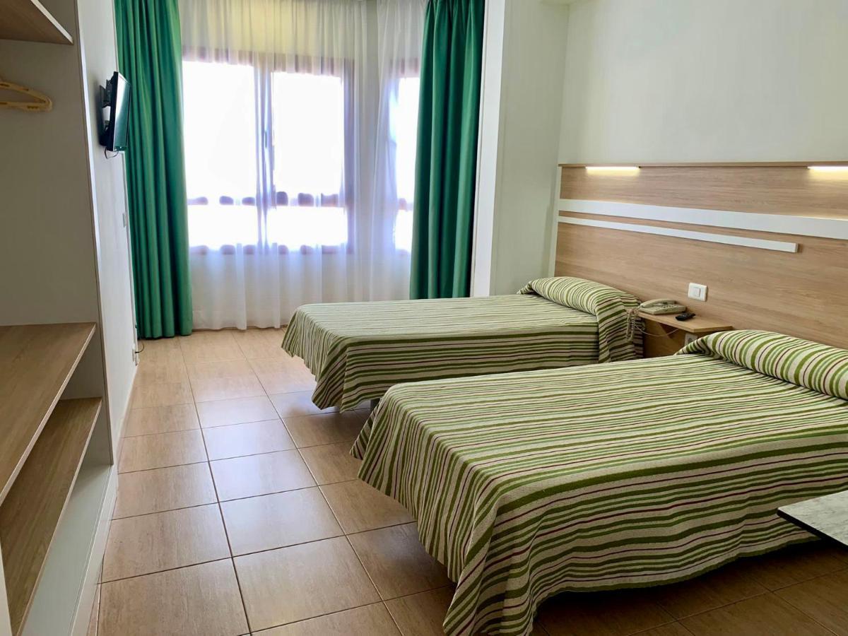 Apartamentos Tinoca Las Palmas de Gran Canaria Exterior photo