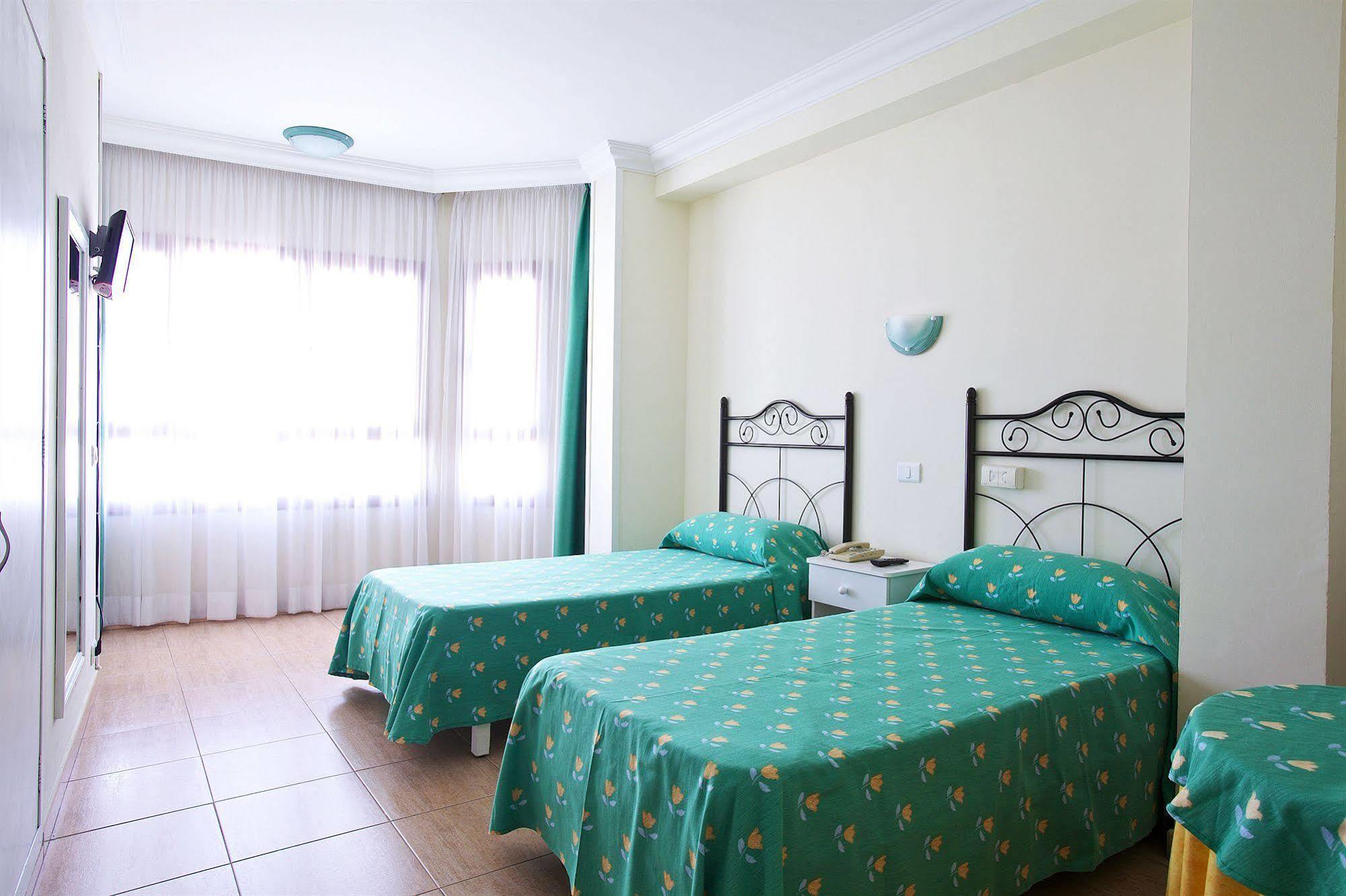 Apartamentos Tinoca Las Palmas de Gran Canaria Exterior photo